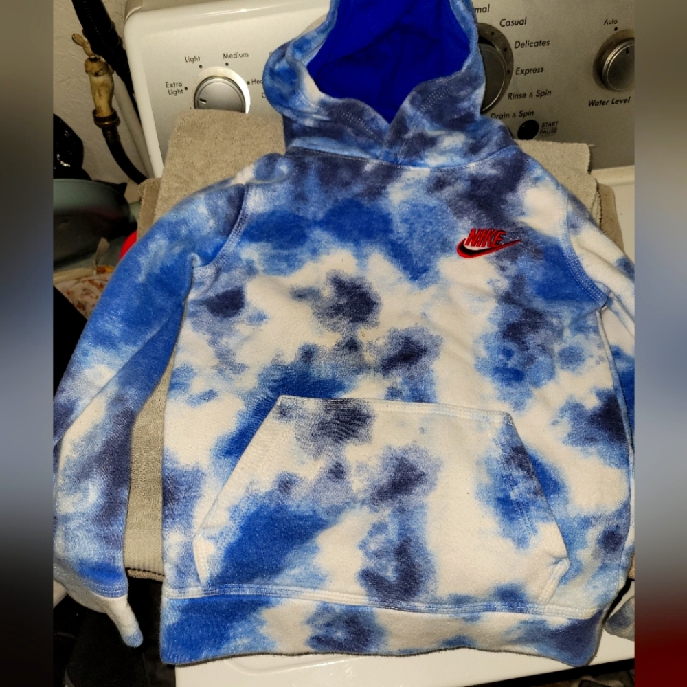 Boys Nike Sweatshirt